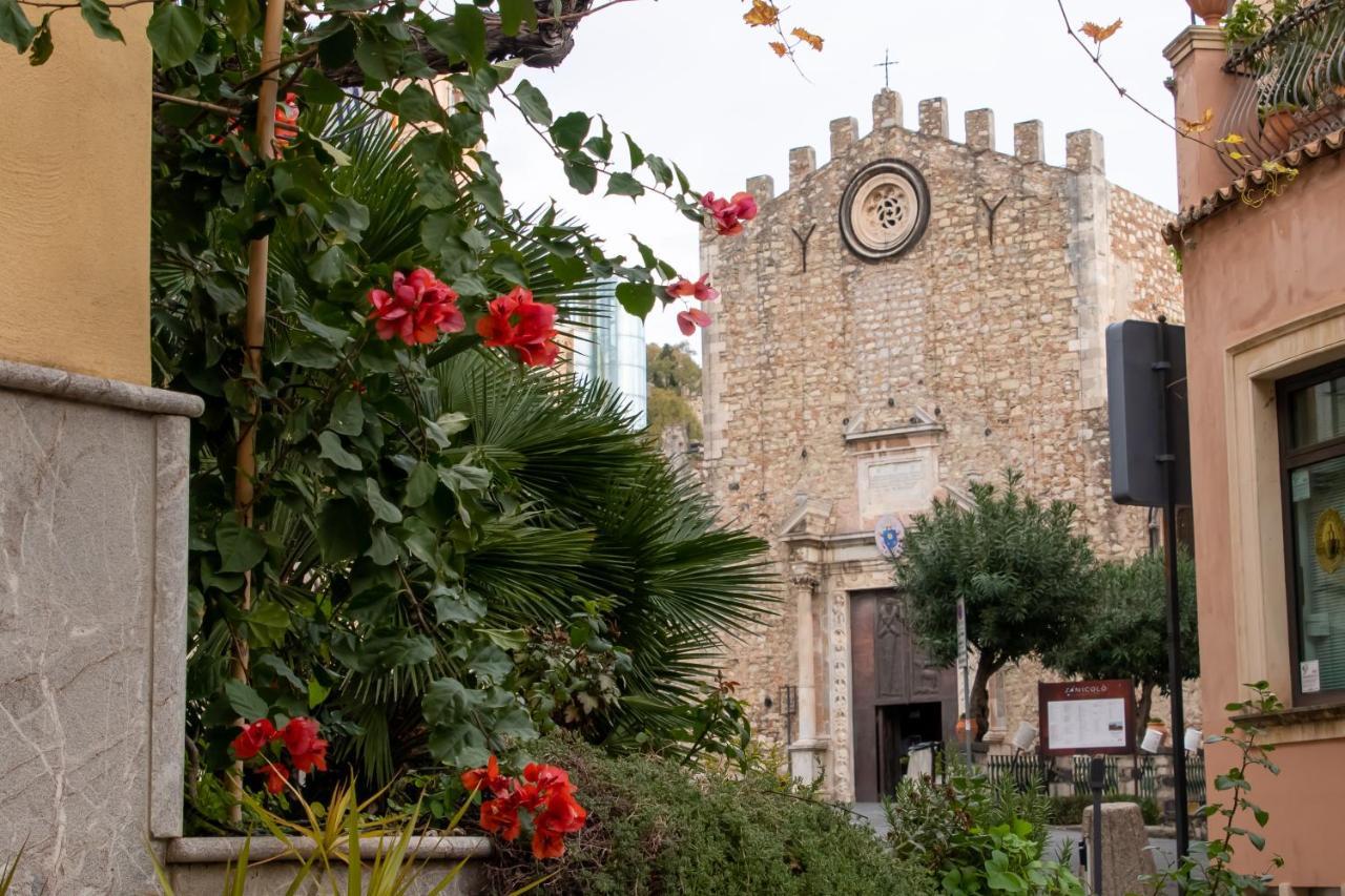 Longo Suites Taormina Exteriör bild