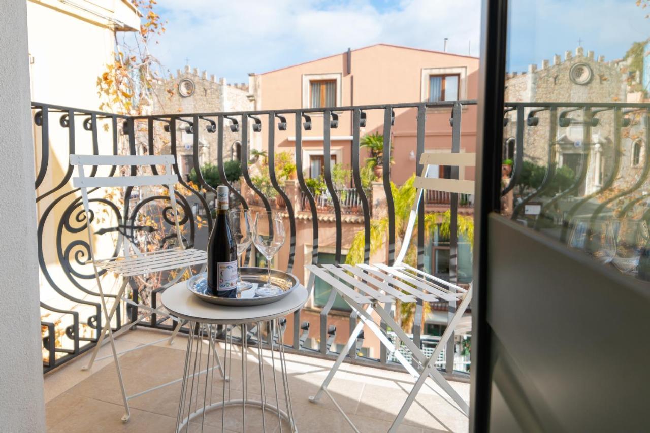 Longo Suites Taormina Exteriör bild